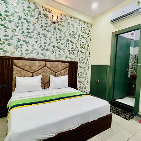 Hotel Urban Star